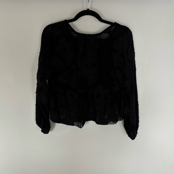 Aritzia Wilfred Peplum Sheer Jacquard Crossover Front Blouse - Picture 2 of 9
